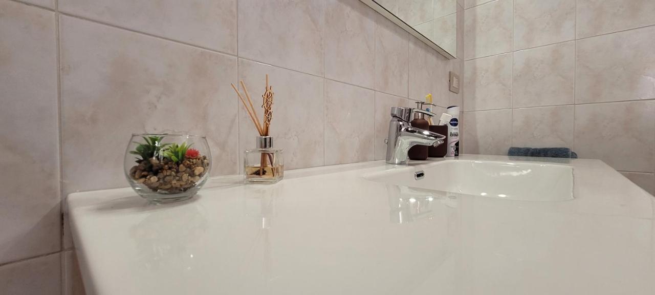 Apartmán Dimora Larius Como Exteriér fotografie